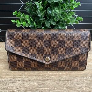 Louis Vuitton Damier Ebene Sarah Long Wallet